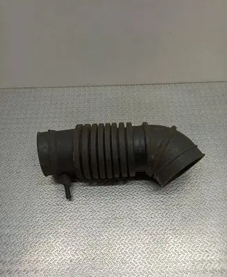 Mitsubishi Galant Air intake hose/pipe MD193509