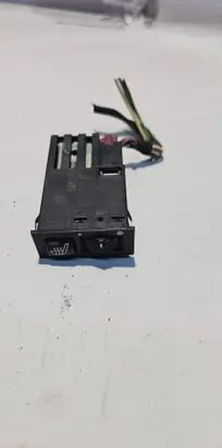 BMW 5 E39 Seat heating switch 61318352259 03055000