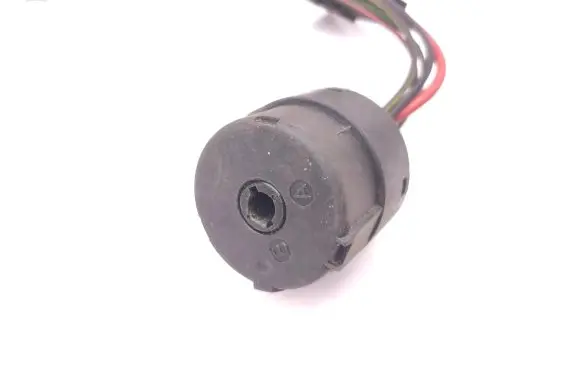 Mercedes-Benz Sprinter W901 W902 W903 W904 Ignition lock contact A0005458108
