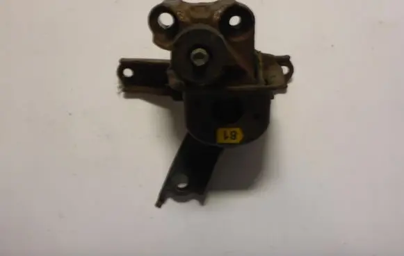 Toyota Urban Cruiser (XP110) Engine mount vacuum valve 