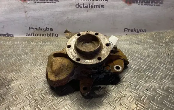 Mercedes-Benz Sprinter W906 Front wheel hub