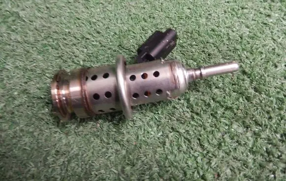 Peugeot Partner III AdBlue injector 9813930180