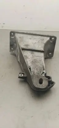 BMW 5 E39 Engine mounting bracket 6752648 6753362