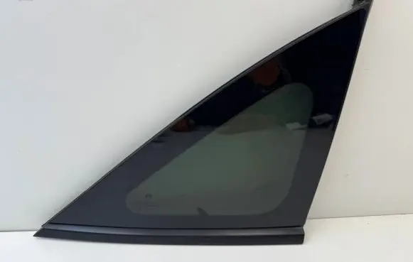 Hyundai Tucson IV NX4 Rear side window 87820N70