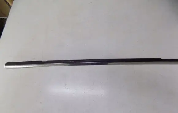 Mercedes-Benz C W205 Windshield/front glass wiper blade 895uoi34jk5l34324