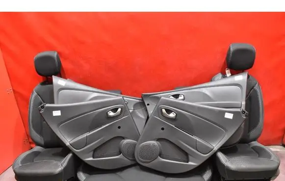 Renault Clio I Seat set 