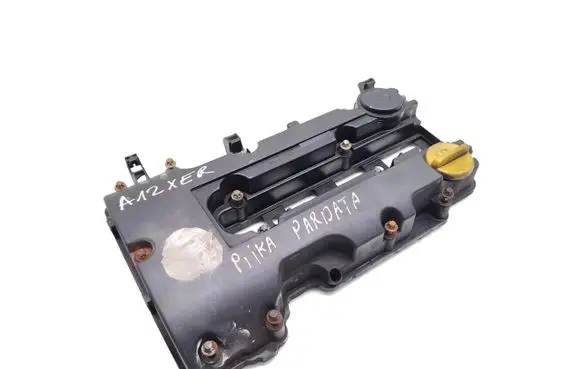 Opel Corsa D Rocker cam cover 55561426