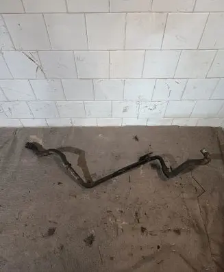 Volkswagen Touran I Engine coolant pipe/hose 038121151B