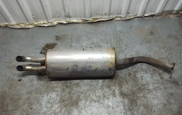 Audi A6 S6 C4 4A Rear muffler/silencer tail pipe 4A0253609