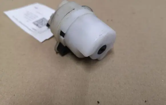 KIA Sorento Ignition lock contact 