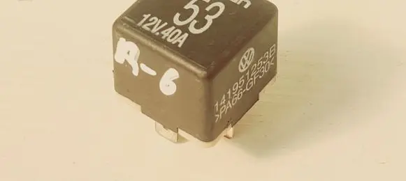 Audi A6 S6 C5 4B Other relay 141951253B
