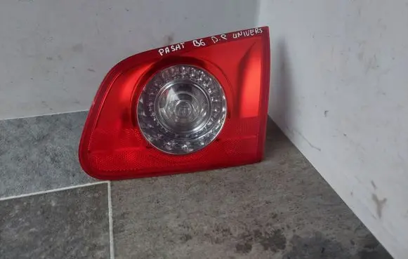 Volkswagen PASSAT B6 Tailgate rear/tail lights 3C9945094