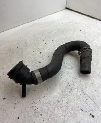 Volkswagen PASSAT B8 Engine coolant pipe/hose 5Q0122157CE