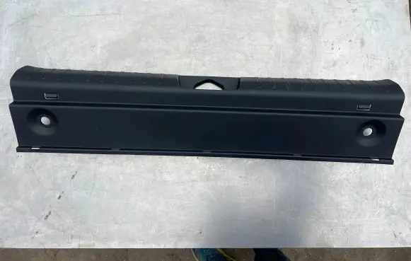 Mercedes-Benz C W206 Trunk/boot sill cover protection 85770CV500