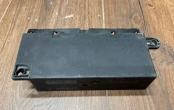 Mercedes-Benz E W124 Comfort/convenience module 1248203226