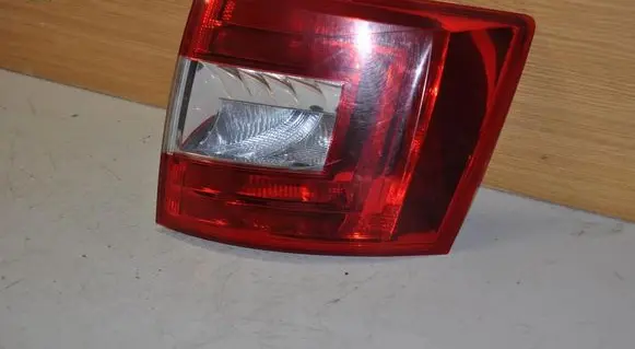 Skoda Octavia Mk3 (5E) Rear/tail lights 5E0809909A
