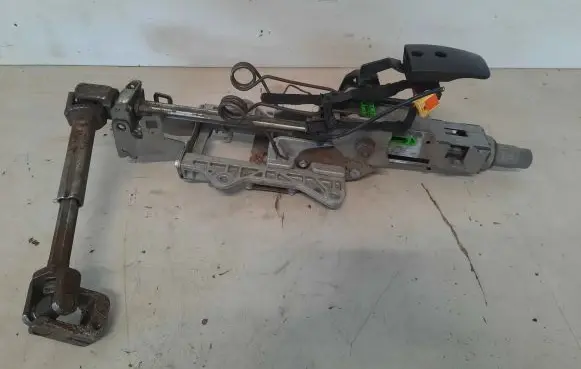 Volkswagen Golf IV Steering wheel axle 1K1419502P