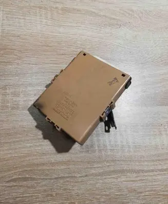Toyota Prius (XW20) Gateway control module 8911147050 2324005290
