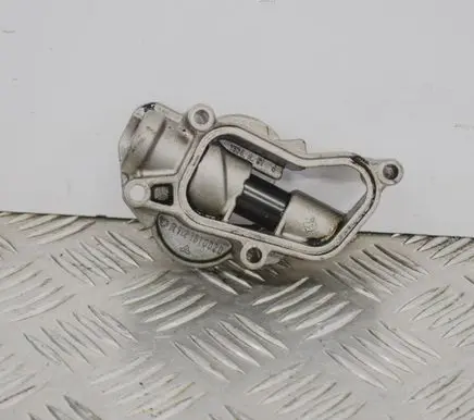 Mercedes-Benz E W210 Other engine bay part R1121810020