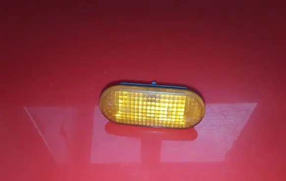 Volkswagen Transporter - Caravelle T5 Front fender indicator light 3B0949117B