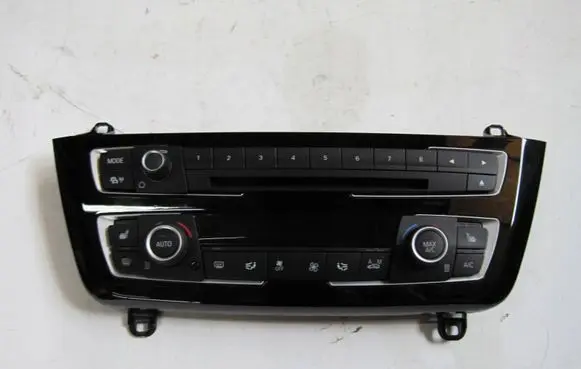 BMW 2 Active Tourer U06 Central console control unit 6832880