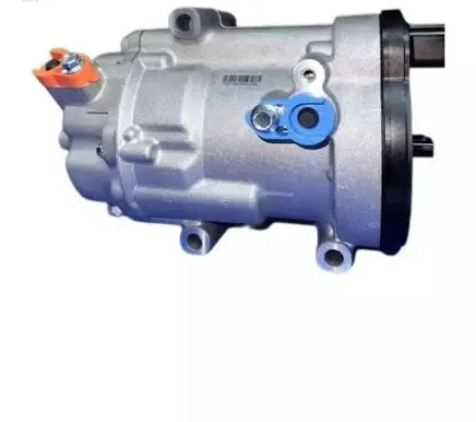 Toyota RAV 4 (XA50) Air conditioning (A/C) compressor (pump) 8837033040 0424000170 0424000171