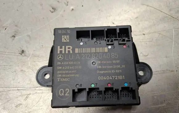 Mercedes-Benz C W204 Door control unit/module A2128204085 A2128204026