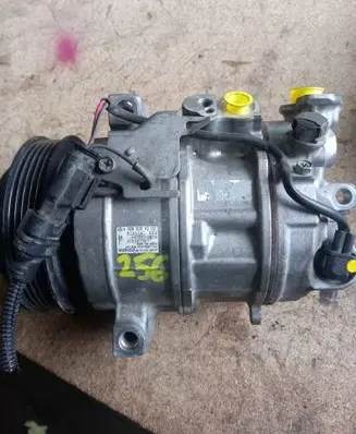 Mercedes-Benz GLA H247 Air conditioning (A/C) compressor (pump) A0008304202 07D38279 6SAS14C