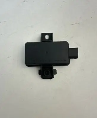 Mercedes-Benz C W205 Tire pressure sensor A0009006907