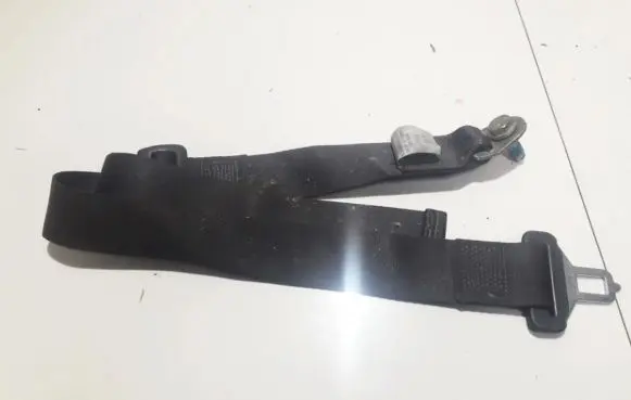 Nissan Primera Middle seatbelt (rear) 8885486J00