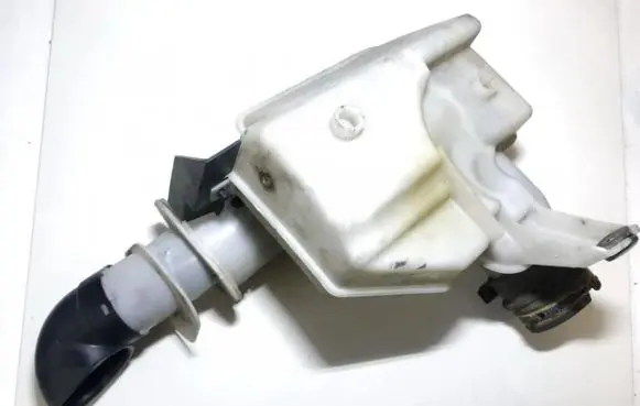 Vacuum air tank