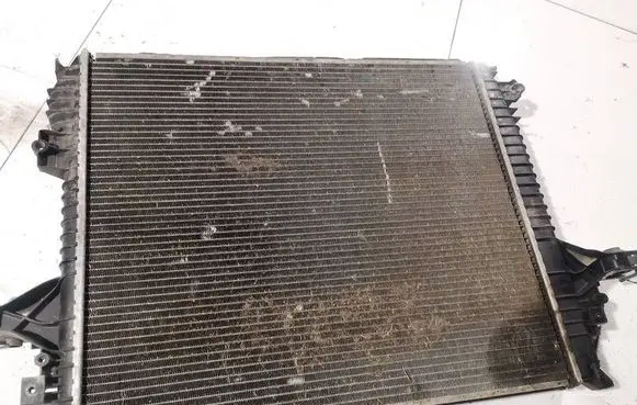Coolant radiator