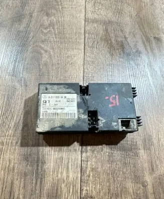 Mercedes-Benz E W211 Seat control module A2118203626 00007896A2 013648