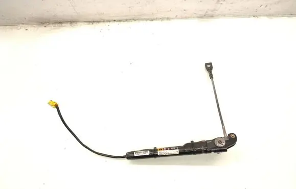 Opel Antara Front seatbelt buckle 