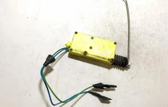 Volkswagen Caddy Central locking vacuum pump 