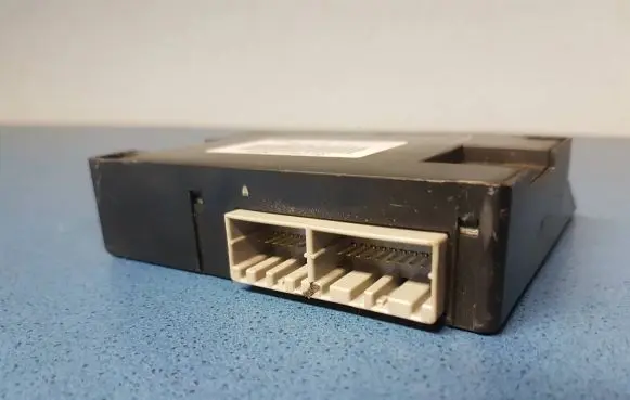 Nissan Primera Other control units/modules ED01134710 20030129