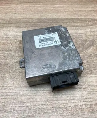Mercedes-Benz E W211 Phone control unit/module A2118206185 3341876