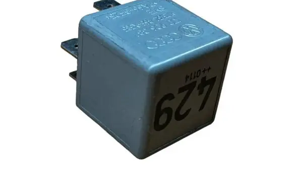 Skoda Fabia Mk1 (6Y) Other relay 1J0906381 V23134B63X383