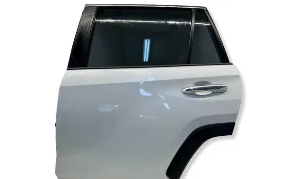 Toyota RAV 4 (XA50) Rear door 