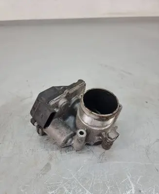 Volkswagen Scirocco Throttle valve 03l128063t