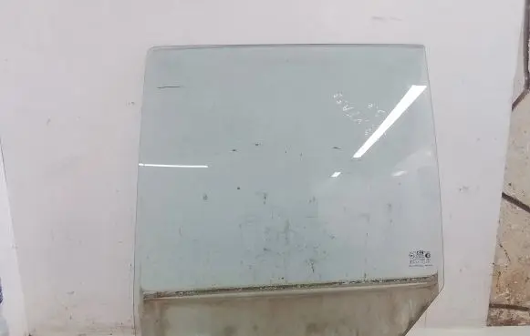 Hyundai Santa Fe Rear door window glass 43R001234