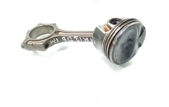 Nissan Micra Piston with connecting rod HR12DE