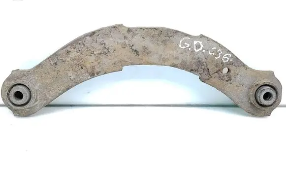 Rear control arm