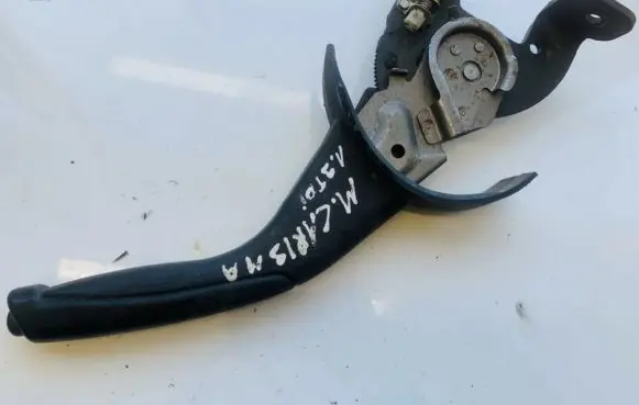 Handbrake/parking brake lever assembly