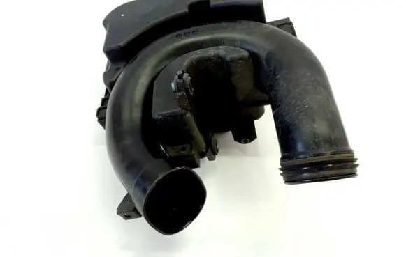 KIA Ceed Intake resonator 28220J7200 28190J7200