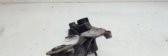 Audi A6 S6 C6 4F Engine mounting bracket 4F0199351AA
