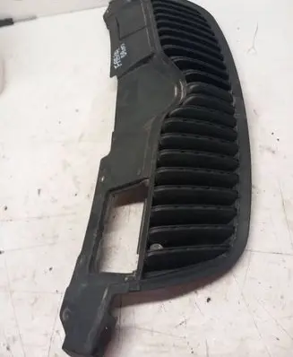 Skoda Fabia Mk2 (5J) Front bumper upper radiator grill 5J0853123 011270131001