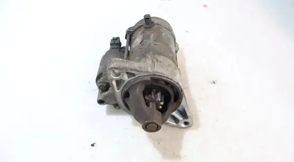Toyota Yaris Starter motor