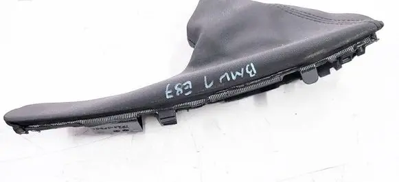 BMW 1 E81 E87 Gear shifter surround trim plastic 13599911 7125109