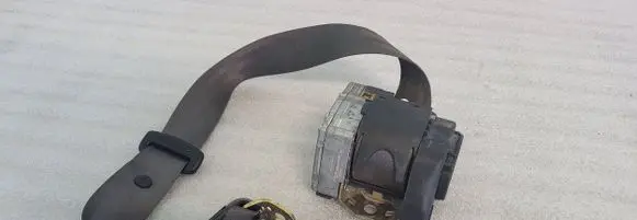 Audi A6 S6 C5 4B Rear seatbelt 4B9857805